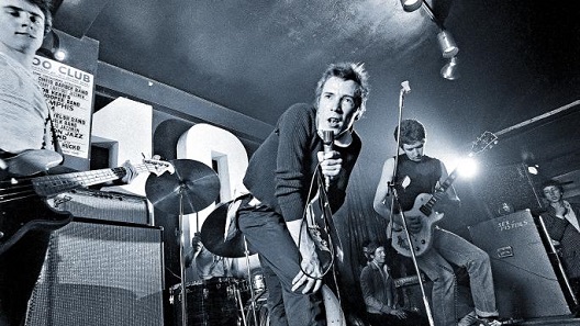Sex Pistols at 100 Club in 1976 (2).jpg