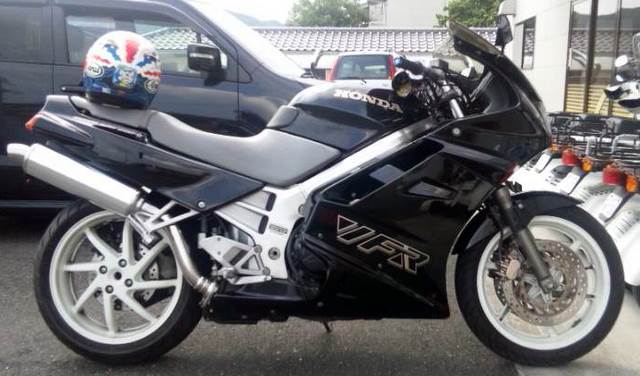 My Bike: VFR750F