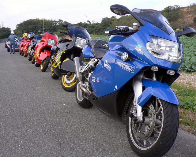 BMW K1