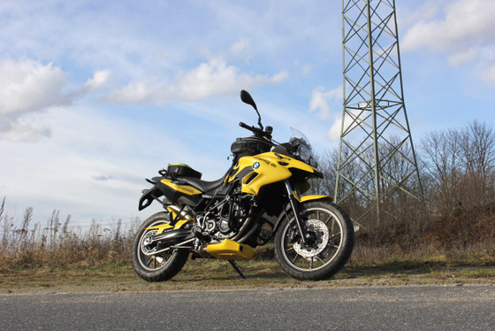 F700GS