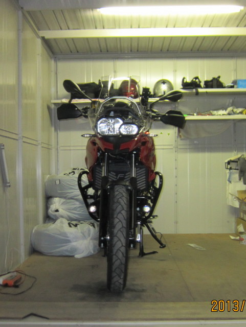 F700GS
