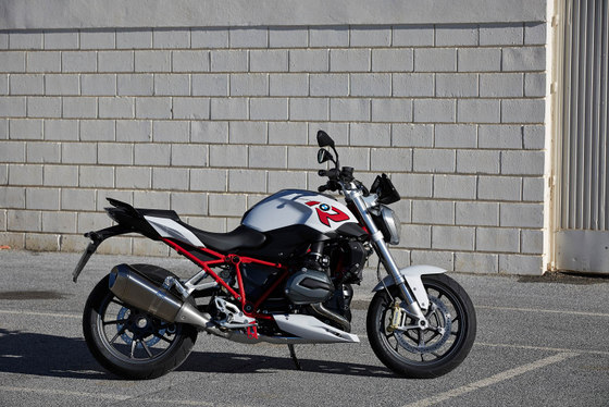 R1200R 2015