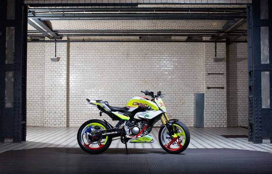 BMW G310R