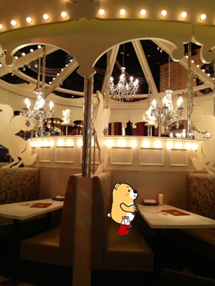 舞踏アリス店内3.jpg