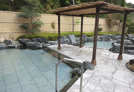 森林の温泉19.jpg