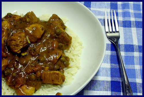 食べ物の噂・裏技・裏話_フォークで食べるカレー