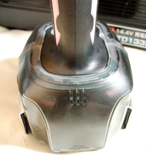 マキタ バッテリプロテクタX 14.4V用