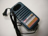 マキタ 充電器DC1251