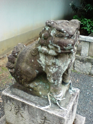 泉井上神社