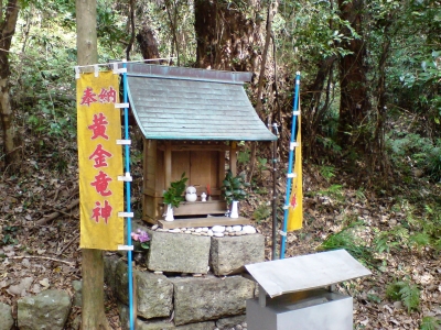 花の窟神社