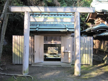 赤間神宮