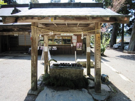 丹生都比売神社