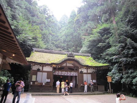 狭井神社