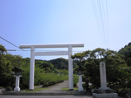 安房神社