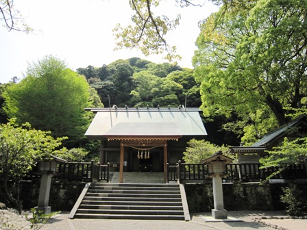 安房神社
