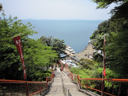 竹生島神社