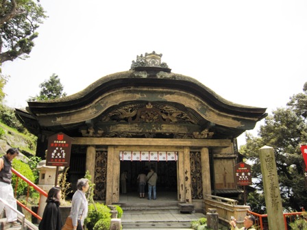 竹生島神社