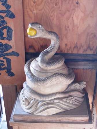 竹生島神社