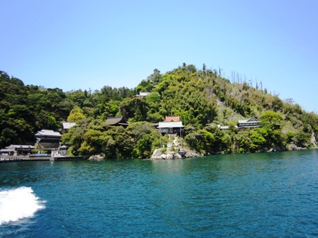竹生島神社