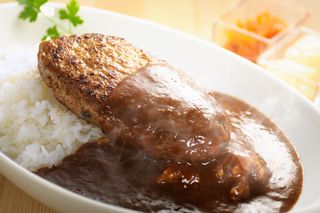 マインズ自慢のハンバーグカレー