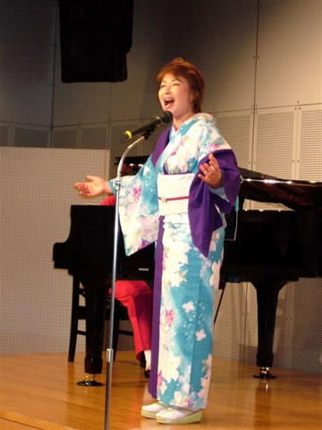 奥野まり子さん