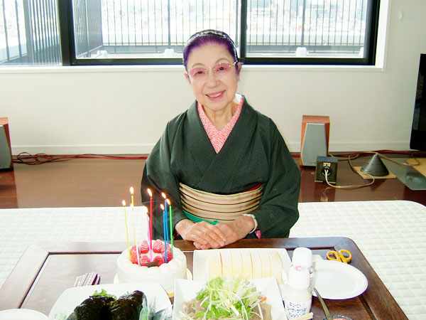 東京スカイツリーそばの友人宅での誕生パーティー