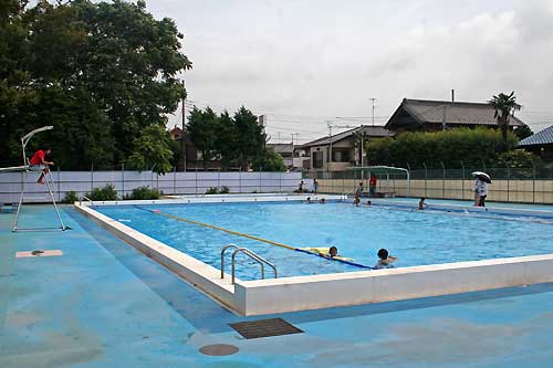 湖北小学校 開放プール
