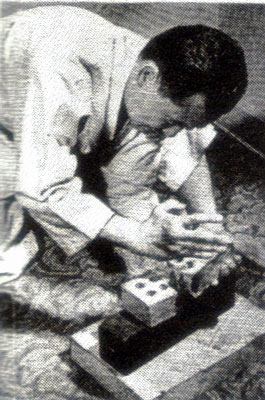 煉瓦割り2.jpg