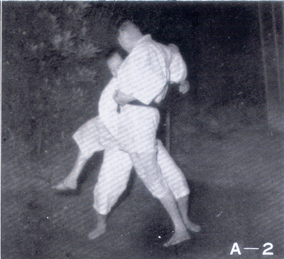 大山倍達投げ.jpg