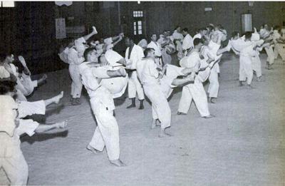 blackbelt1962_9_8.jpg