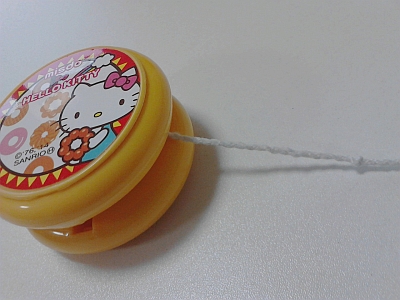 ミスドのキティちゃんヨーヨーのヒモ