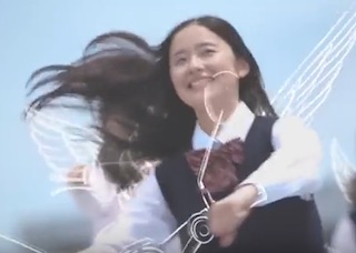 堀田真由(ほったまゆ)黒髪の美人女子高生