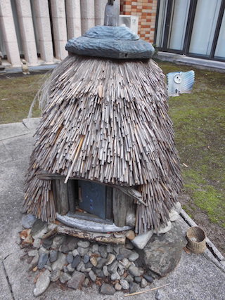 ヨシの芸術作品