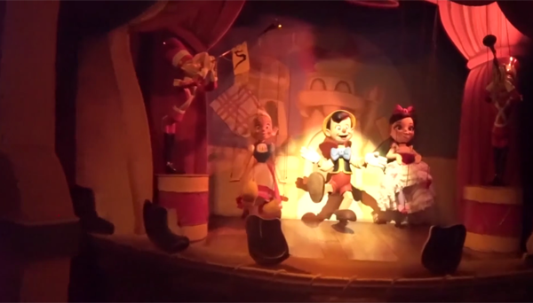 00Disneyland Rides - Pinocchios Daring JourneyAmazonӥǥ-ץ饤ࡦӥǥ.png