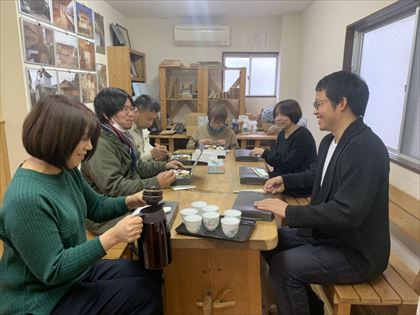 建具職人の父が作った唯一無二の勉強机|事務机・学習机 建具職人の父が作った唯一無二の勉強机|事務机・学習机