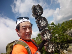 金峰山、串団子型山頂標識☆18-7-20