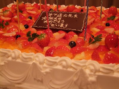バースディケーキ