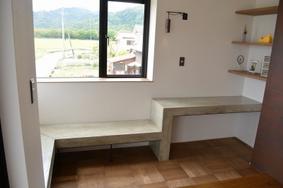セメント家具 滋賀