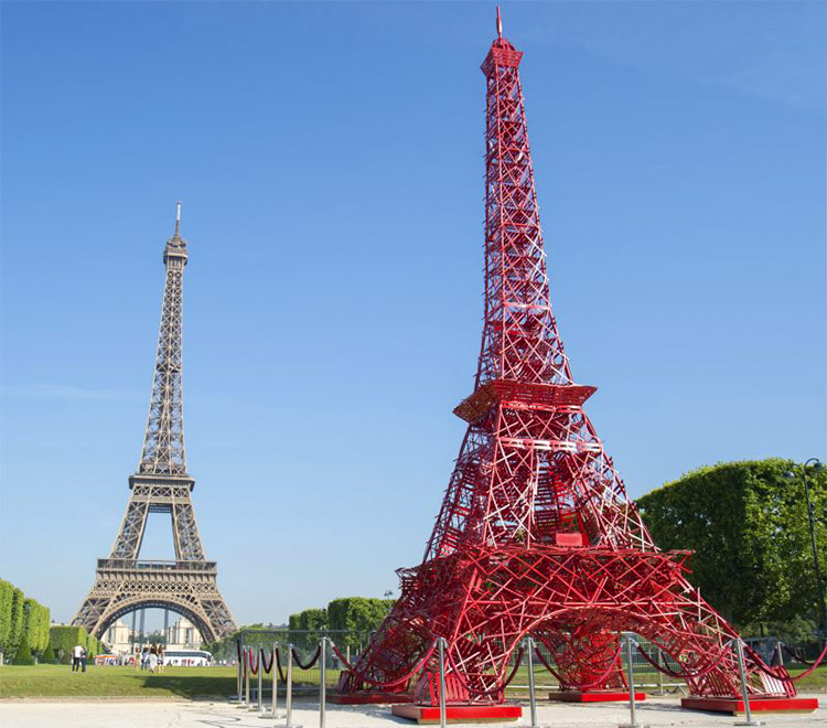 Eiffel.Bistro.Fer.jpg