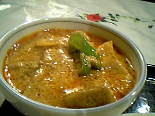 カンボジア エビカレー