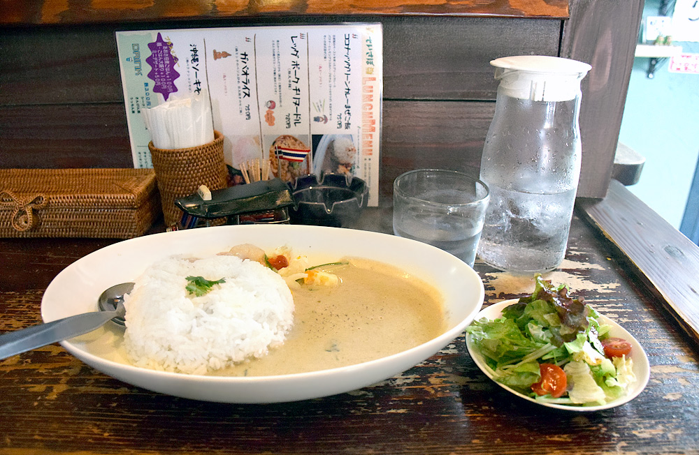 そいさぼグリーンカレー