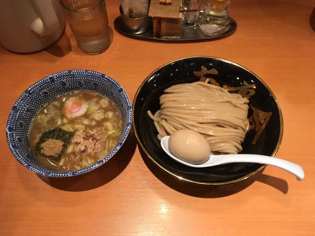 六厘舎 【東京】 Etherium のブログ