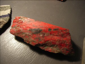 昌化鶏血の原石 | 断箋残墨記