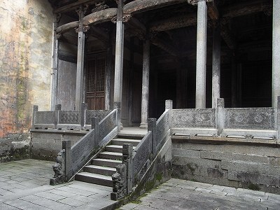 羅東舒祠の蛟龍