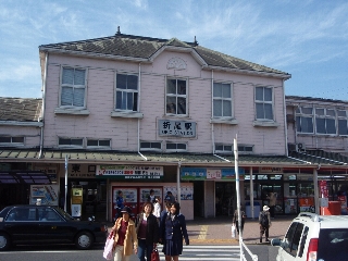 折尾駅本駅舎