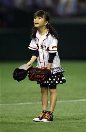 大橋のぞみちゃん 始球式前のご挨拶