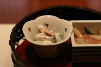 柿とくるみの白和え
