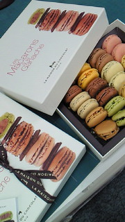 201207061813000.jpg