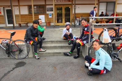 09.jpg