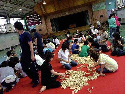 宮城県の変わった珍しいイベント1催し物万個積み木でコミュニケーション